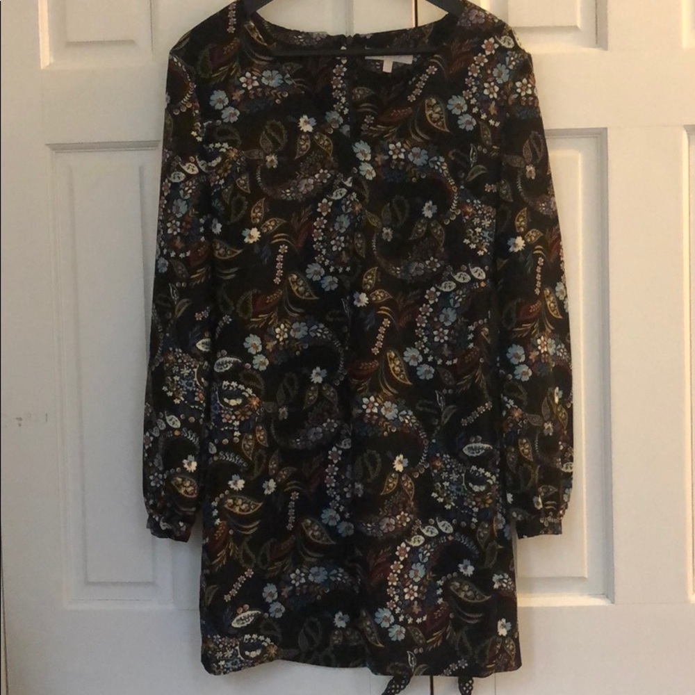 Black shift dress